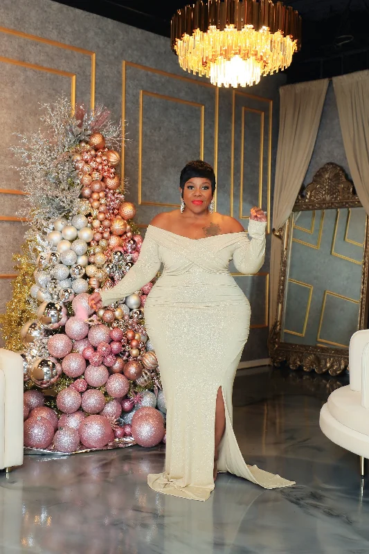 Gold Evening Awaits Gown Luxury unclassified dresses